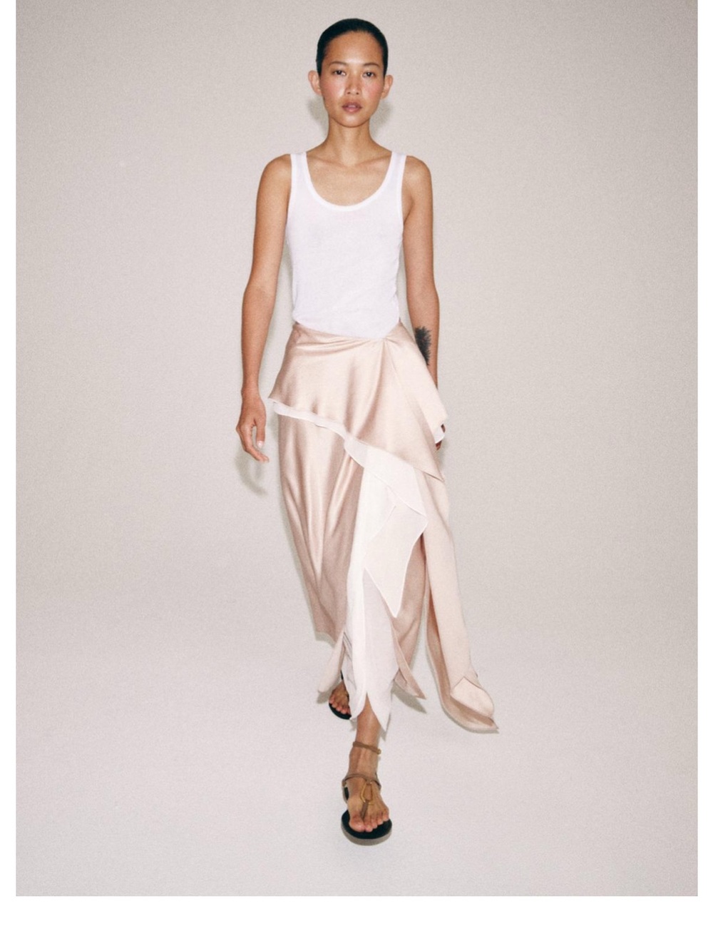 ZARA WOMAN COLLECTION skirt 2601/223/942